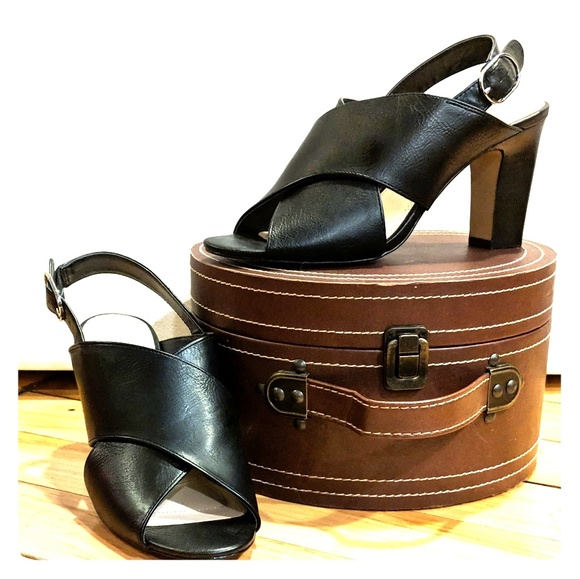 Kelly & Katie Shoes - 🌿4/$15 NWOT Kelly & Katie Heels. Never worn!